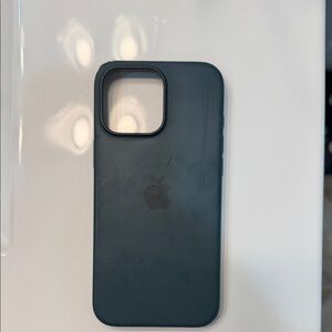 Apple Midnight Blue Silicone iPhone Case